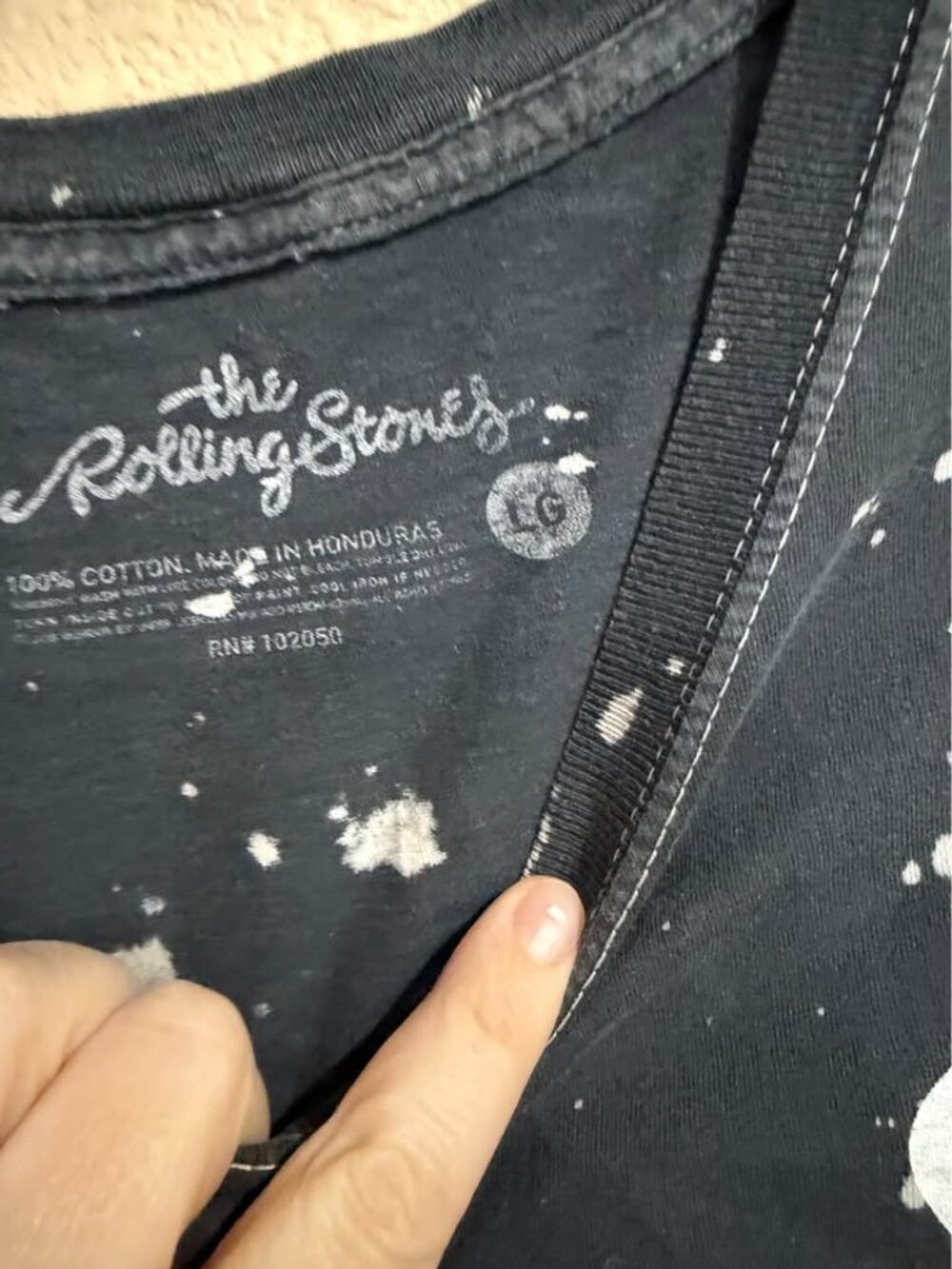 The Rolling Stones LG Bleach Splatter T-Shirt - Picture 3 of 4